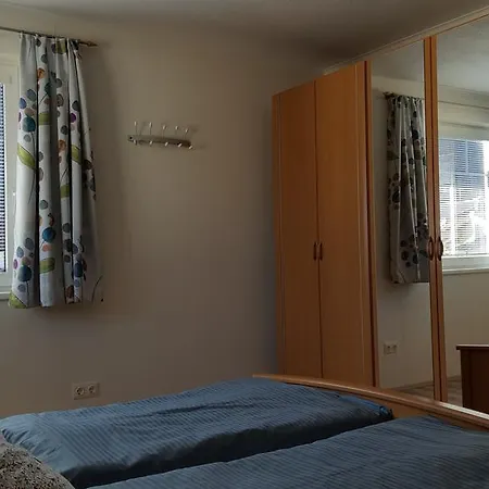 Hoerhager Apartman